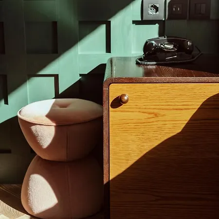 The Hoxton, 4*