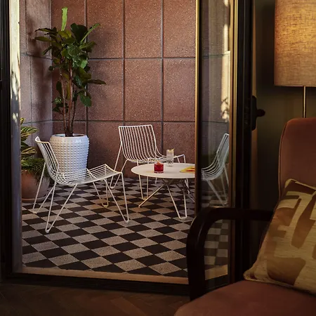 The Hoxton, 호텔 4*