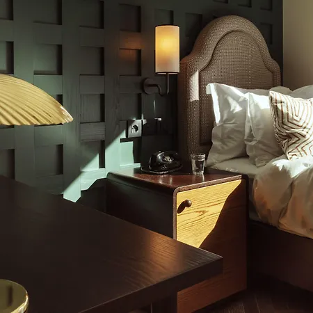 The Hoxton, Hotel 4*