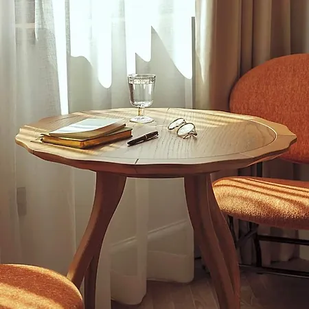 The Hoxton, 4*