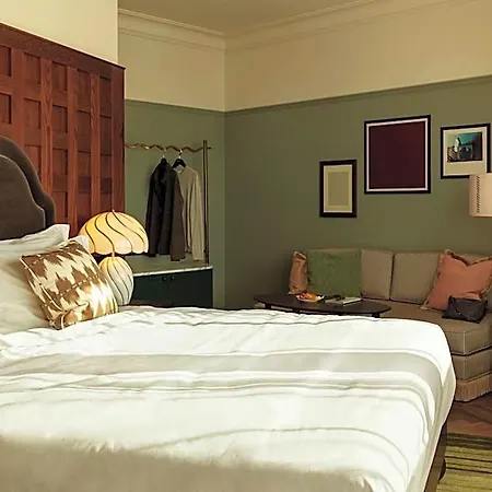 Hotel The Hoxton, 4*