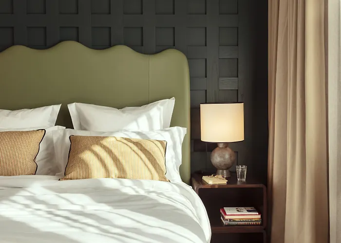 The Hoxton, Hotel Rom