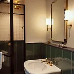The Hoxton, Hotel 4*